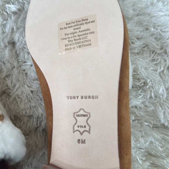 ✨NEW✨Tory Burch Brown and Cream Cozy Flats with Sherpa-size6 - Picture 7 of 8